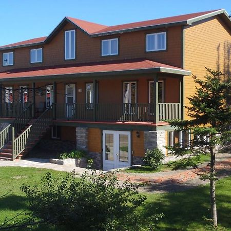 Gite La Maison Chez J.P. Bed And Breakfast Havre Aux Maisons Buitenkant foto